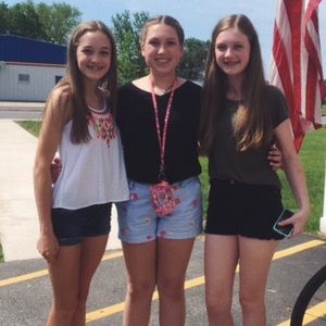 Meet your Posher, Isabel